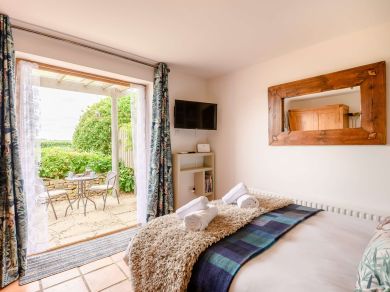 The Studio At Coking Farm Fishery (OC-88120) The Studio At Coking Farm Fishery (OC-88120)