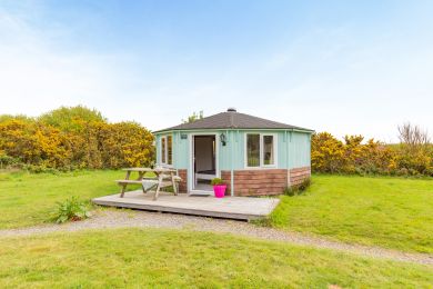 Sunset Glamping Escapes - Sandbar (OC-H34691) Sunset Glamping Escapes - Sandbar (OC-H34691)