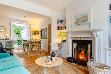Marmaduke Cottage (OC-M32343)