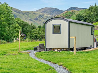 The Highland Hideaway Shepherd Hut (OC-92641) The Highland Hideaway Shepherd Hut (OC-92641)