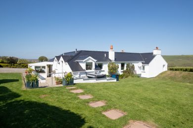 Southwood Cottage (OC-S30990) Southwood Cottage (OC-S30990)