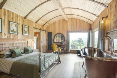 Shepherd Hut At West Farleigh (OC-53296)
