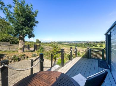 Quarr Lane Farm Lodge (OC-94154) Quarr Lane Farm Lodge (OC-94154)