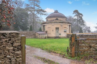 Bath Lodge (OC-B34373) Bath Lodge (OC-B34373)