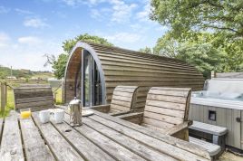 Robin Glamping Retreat