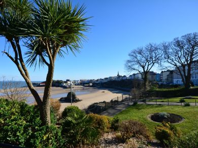 Mayfair In Llansteffan (OC-74267)