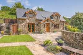 The Old Stable - Yr Hen Stabl