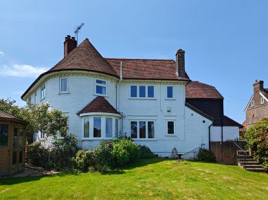 Hop House (OC-H32649)