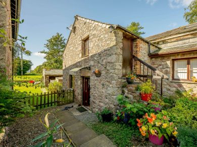 Bobbin Mill Cottage (OC-SZ086) Bobbin Mill Cottage (OC-SZ086)