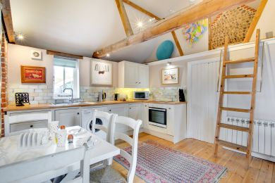 Rainbow Cottage (OC-1654) Rainbow Cottage (OC-1654)