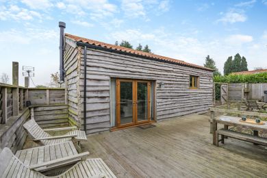Poppy Lodge (OC-P30345)