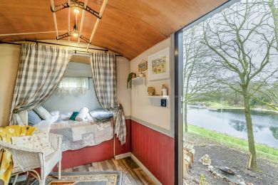 Forget-Me-Not - Holt Glamping (OC-F39007)