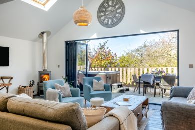 Red Squirrel Cottage - Whitwell (OC-R30749)