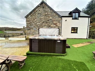 Maes Yr Hendre (OC-66510) Maes Yr Hendre (OC-66510)