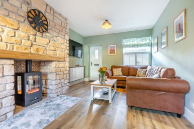 Babbling Brook Cottage (OC-B34247) Babbling Brook Cottage (OC-B34247)