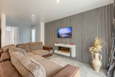 Tarka Retreat (OC-C46069) Tarka Retreat (OC-C46069)