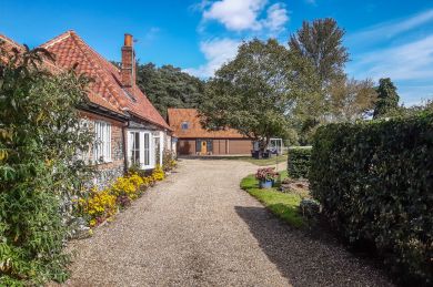 Little Coach House - Quidenham (OC-L27507) Little Coach House - Quidenham (OC-L27507)