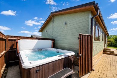 Lavender Spa Lodge (OC-L31777) Lavender Spa Lodge (OC-L31777)