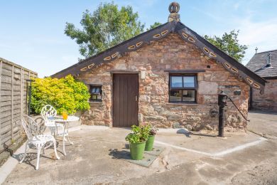 Wine Shop Cottage (OC-W45460)