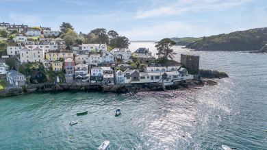 Waters Edge - Cornwall (OC-W31943)