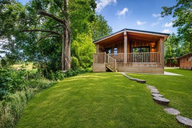 Sunset Lodge (OC-S32309) Sunset Lodge (OC-S32309)