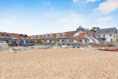 Sea Breeze Weymouth (OC-S42788)