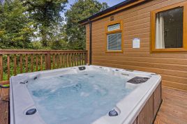 Camellia Lodge