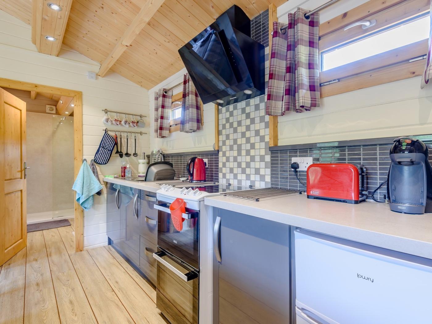 Alverstone Rustic Cabin | Sandown