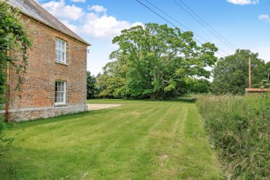 Ilsington Farmhouse (OC-I32533)