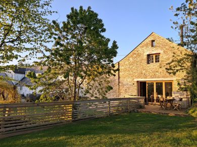 Lincombe Barn (OC-LINBAR) Lincombe Barn (OC-LINBAR)