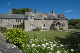 The Farmhouse - Appuldurcombe Farm