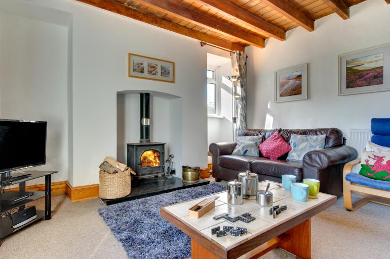 West End Cottage | West End Cottage in Gower