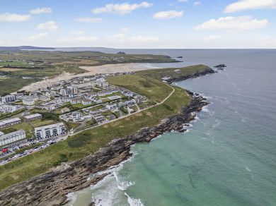 Fistral Rise (OC-32056) Fistral Rise (OC-32056)