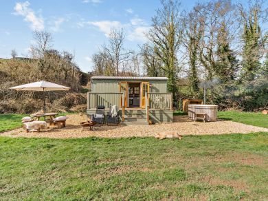 Ceiriog Hot Tub Hideaway (OC-91509) Ceiriog Hot Tub Hideaway (OC-91509)