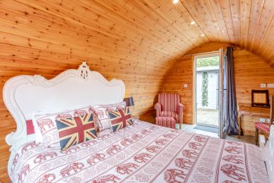 Firefly Spa Lodge (OC-F33637) Firefly Spa Lodge (OC-F33637)