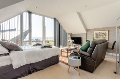 Seaview Studio (OC-S42777) Seaview Studio (OC-S42777)