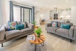 Coastal Corner - P6