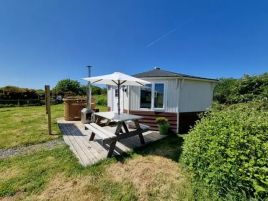 Sunset Glamping Escapes - Amber Cove