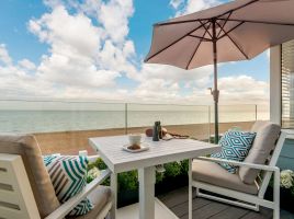 The Lookout - Hythe