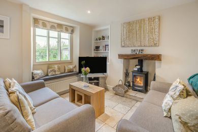 Heather Cottage (OC-LR074) Heather Cottage (OC-LR074)