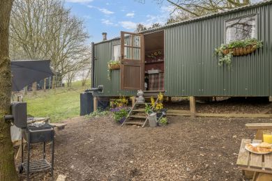 Foxglove - Holt Glamping (OC-F39013)