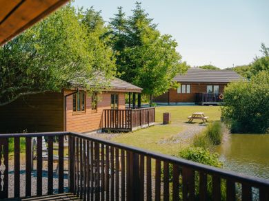 Clovelly Lakes Snow Goose Lodge Sixteen (OC-00360)