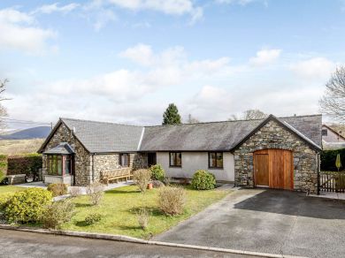 Snowdonia Stone House (OC-81060)