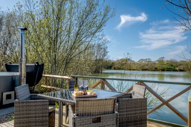 Four Lakes Retreat In Two (OC-F30847)