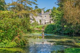 Tresillian House