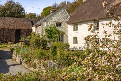 Three Hares Cottage (OC-89119) Three Hares Cottage (OC-89119)