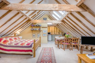 Oak Farm Lodge (OC-O35174)