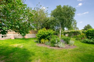 Robin Hood Cottage and Stable Cottage (OC-R30797)