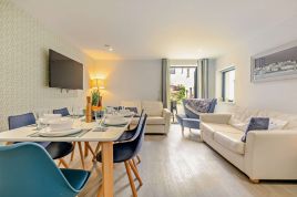 Sandy Hideaway - W4