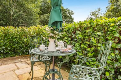 Kingfisher Cottage (OC-KINCOT) Kingfisher Cottage (OC-KINCOT)